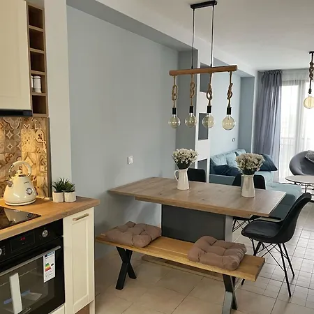 Two Bedroom In Gl Apartamento